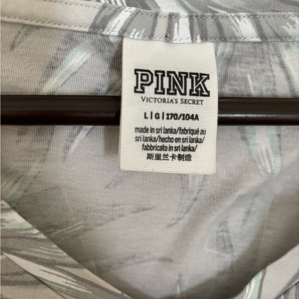 Victoria's Secret PINK Gray Patterned Top